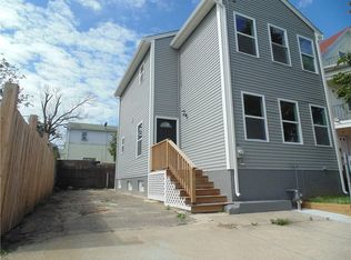 91 Niagara St, Providence, RI 02907