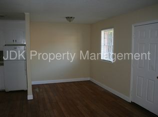 117 Florence St #23, Graham, NC 27253