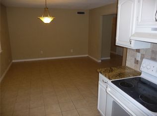 1025 Springwood Dr, Lewisville, TX 75067