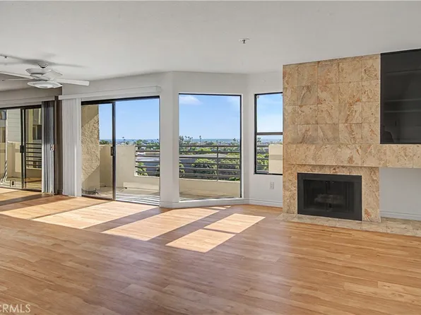 280 Cagney Ln APT 207, Newport Beach, CA 92663