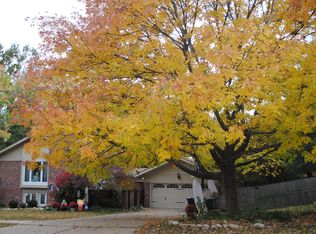 461 Lindy Blvd, Ballwin, MO 63021