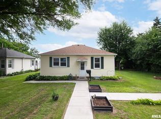 1905 5th St, East Moline, IL 61244