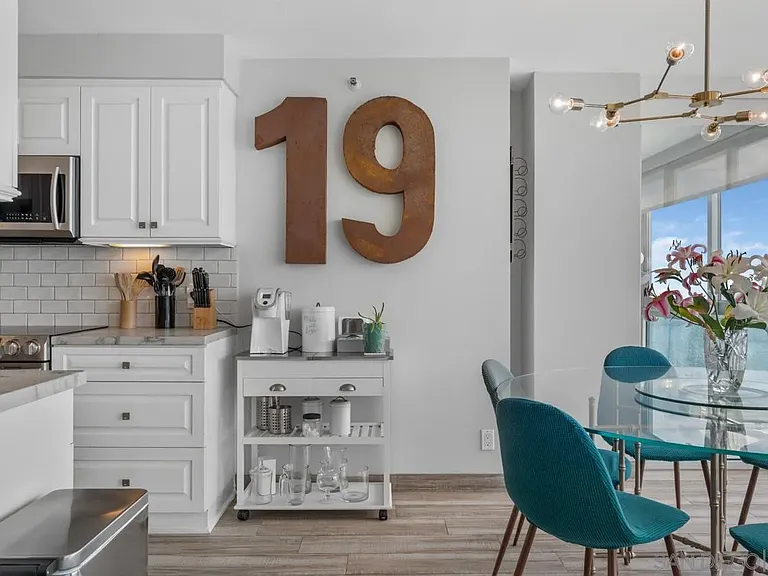 1810 Avenida Del Mundo #1606 — Photo 13