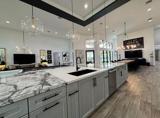 2555 NW 59th St, Boca Raton, FL 33496