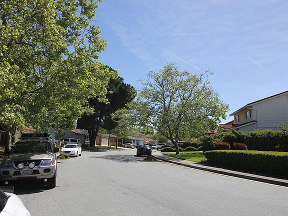 2nd image of 2019 Hayworth Dr
