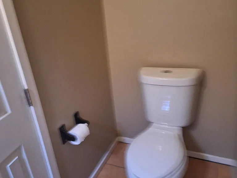 2147 Broadmoor Road Cir — Photo 11