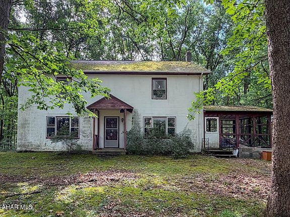2nd image of 570 Paradise Hill Dr