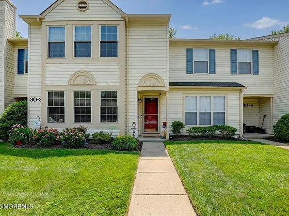 30 Remington Drive #3, Freehold, NJ 07728