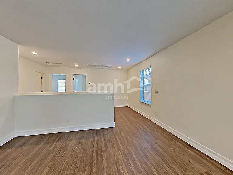 979 Nero Ave — Photo 9