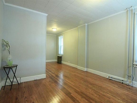 2nd image of 249 S Pleasant Ave