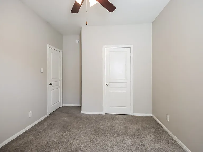 138 Pequin Rd — Photo 13