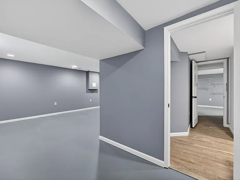 3320 Elm St — Photo 30