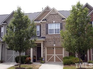 105 Fargale Ln, Apex, NC 27539