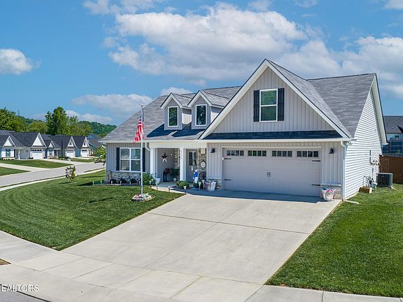 2nd image of 6556 Cara Cade Ln