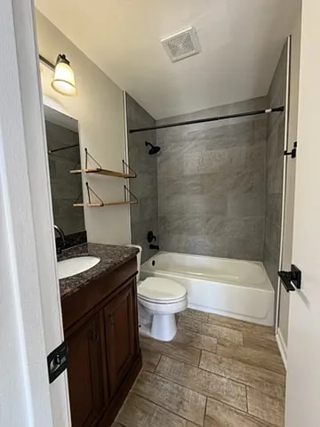 8913 Wood Lake Ct — Photo 8