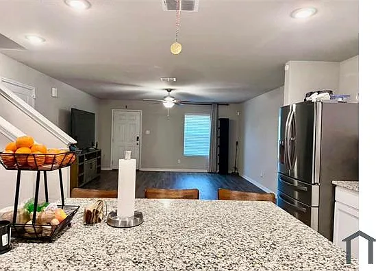 627 Retama Pass — Photo 9