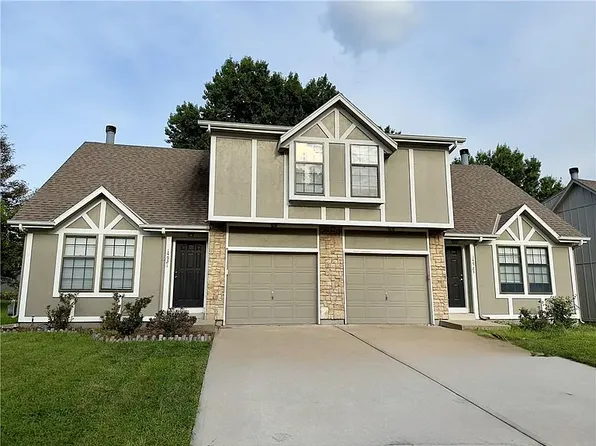 14921 Glenwood St, Overland Park, KS 66223