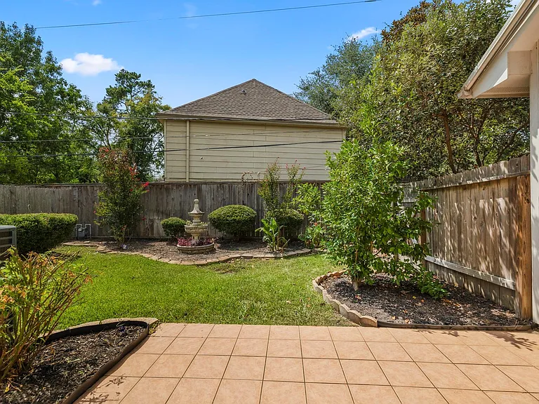 6830 Jasmine Place St — Photo 33
