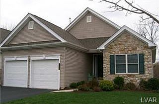 1st image of 110 Glenmoor Cir S
