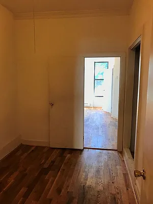 Rented by Blue Egg Realty Corp | media 33