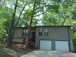 2581 Oak Ridge Ln, Douglasville, GA 30135