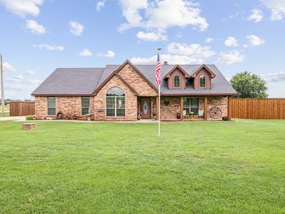 100 Smokey Br, Weatherford, TX, 76085