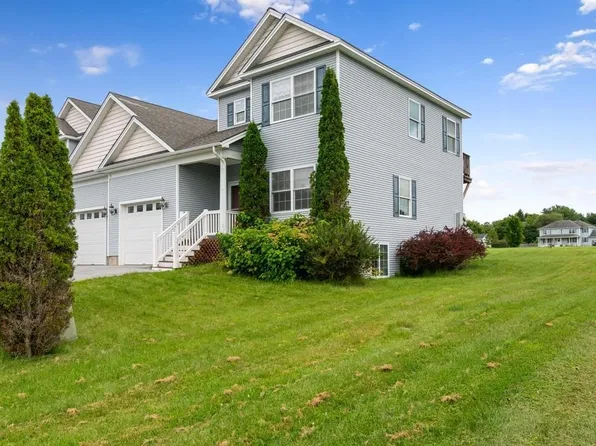 70 Old Academy Street #102, Fairfax, VT 05454