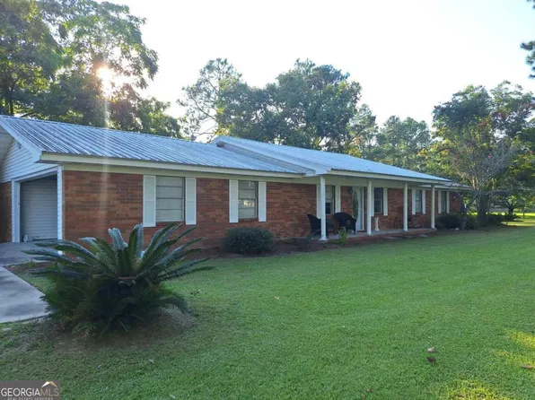 2170 Blackshear Hwy, Baxley, GA 31513