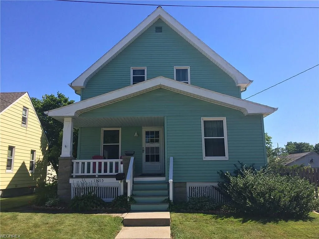 13215 Bennington Ave photo 1