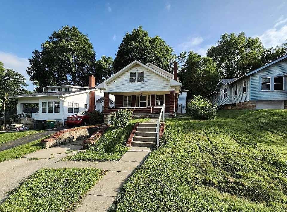 1st image of 3220 Barber Ave