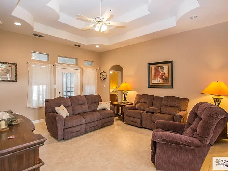 2709 W Mark Cir — Photo 5