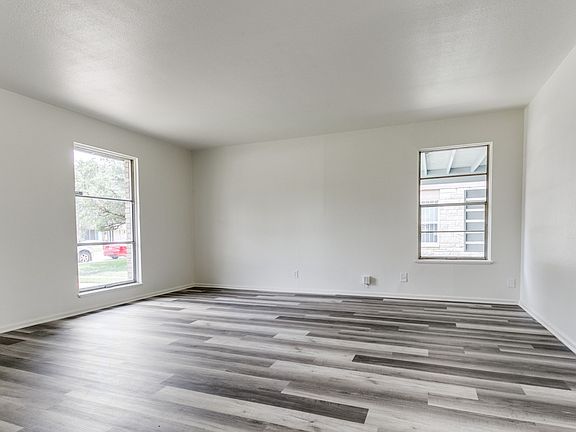 5th image of 451 Kate Schenck Ave