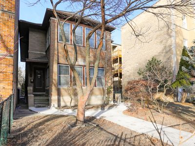 2012 W Greenleaf Ave, Chicago, IL, 60645