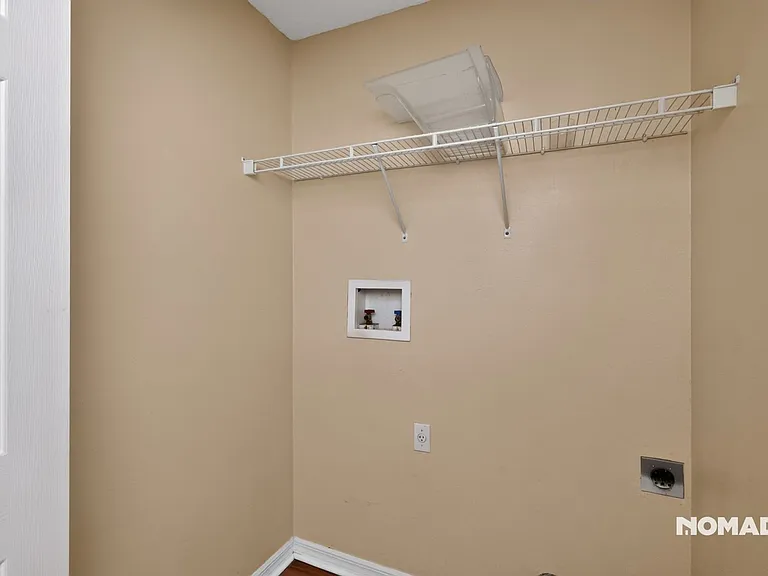 14169 Spring Hill Dr — Photo 21