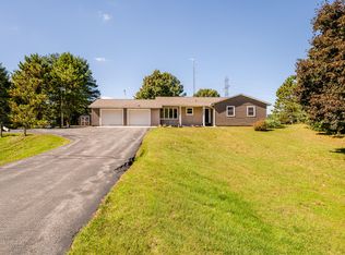3076 Boyer Rd, Coloma, MI 49038