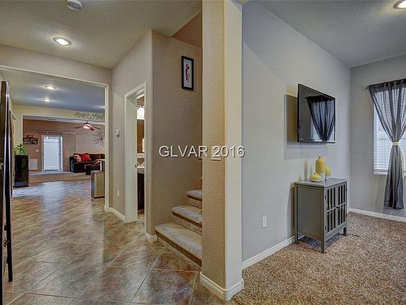 3rd image of 9156 Domina Royal St