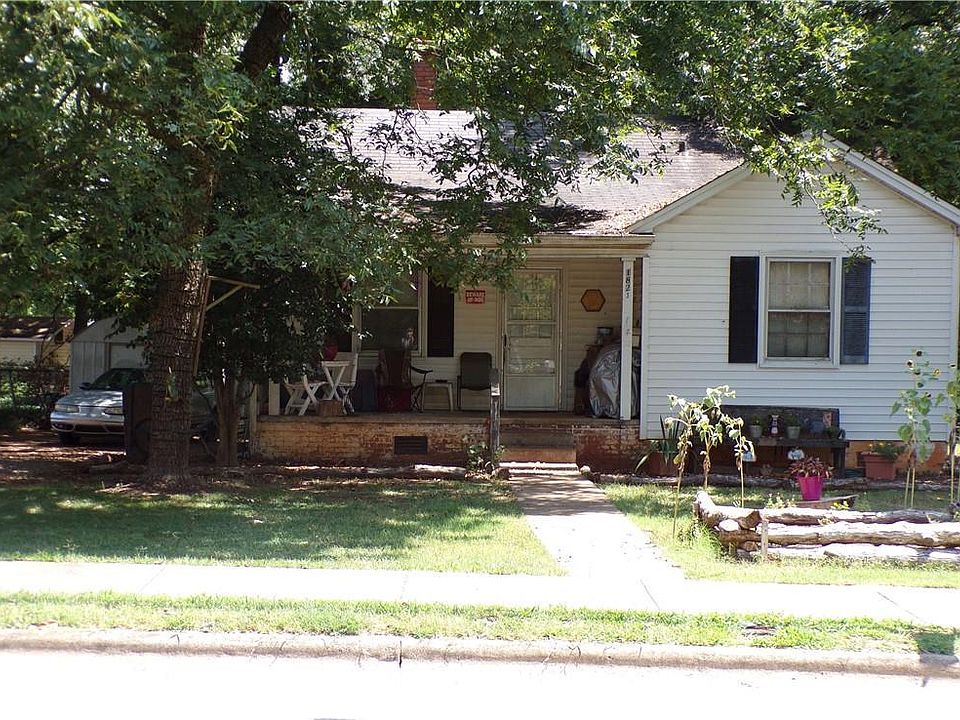 1st image of 1821 N College Ave