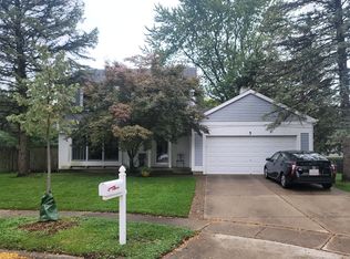 5 Athens Ct, Vernon Hills, IL