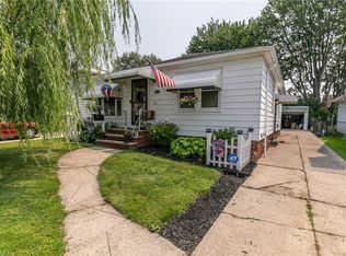 4607 W 57th St, Cleveland, OH 44144