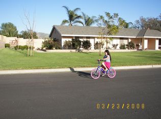 11815 Countryside Dr, Fontana, CA 92337