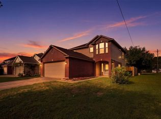 8902 Iron Springs Dr, Houston, TX 77034