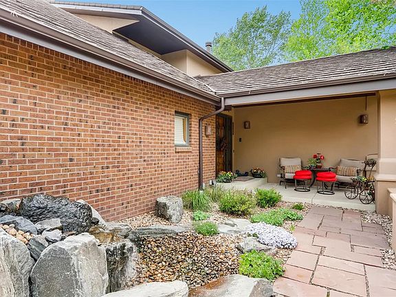 Entry with waterfall feature