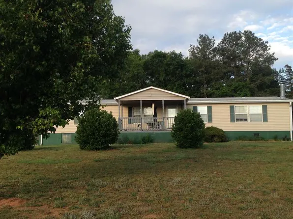 104 Pettigrew Rd, Starr, SC 29684