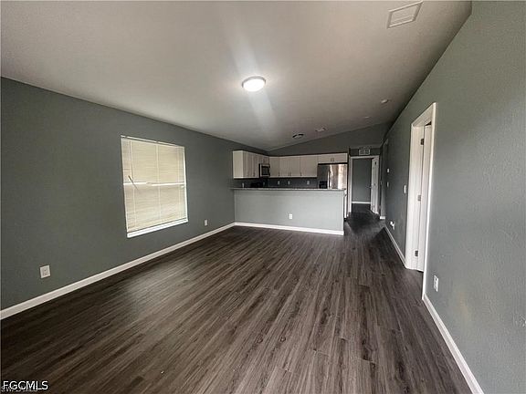 4th image of 4806 24th St SW