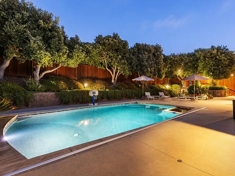 8496 Westway Dr — Photo 36
