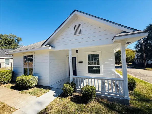 255 7th St SW, Paris, TX 75460