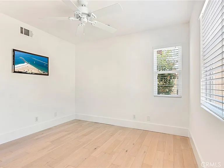 1 Savona Ct — Photo 15