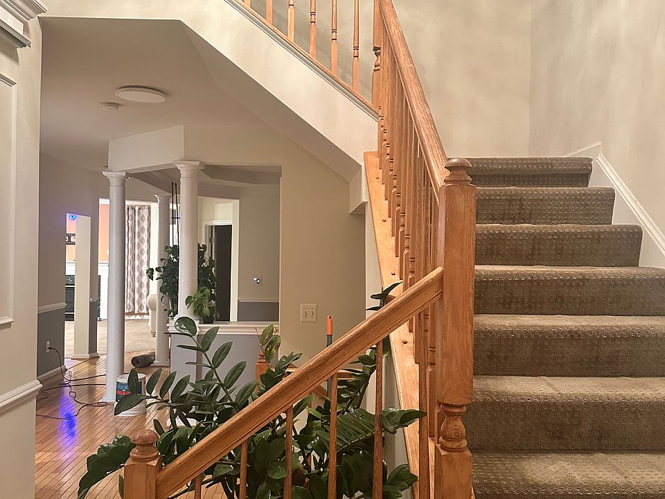 1st image of 7653 Graysons Mill Ln
