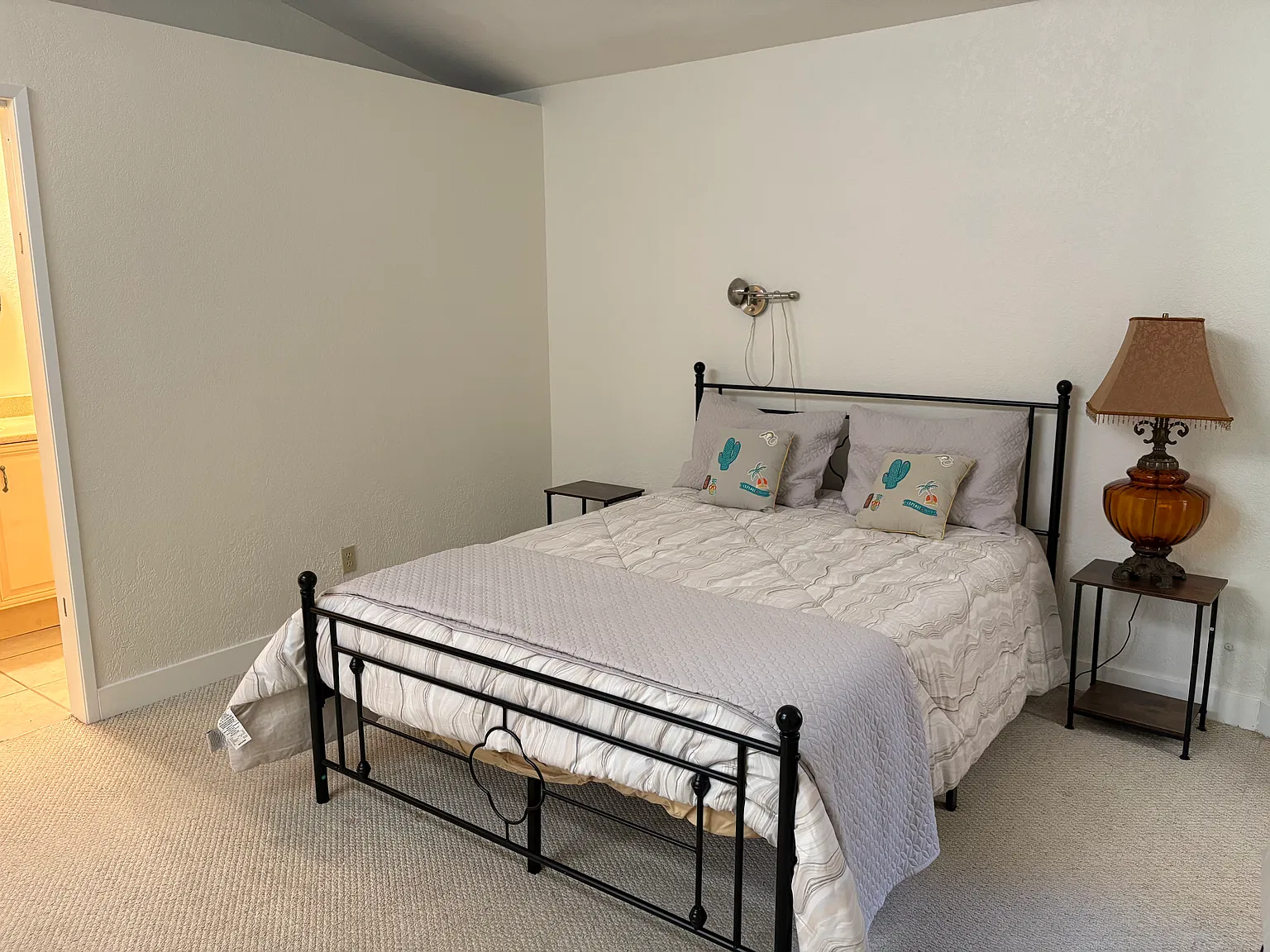 2 bed, 1348 sqft, $4,600 — Photo 4
