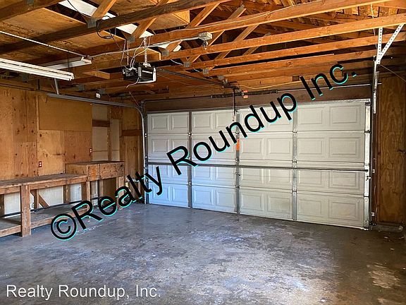 5th image of 2643 Burlington Pl